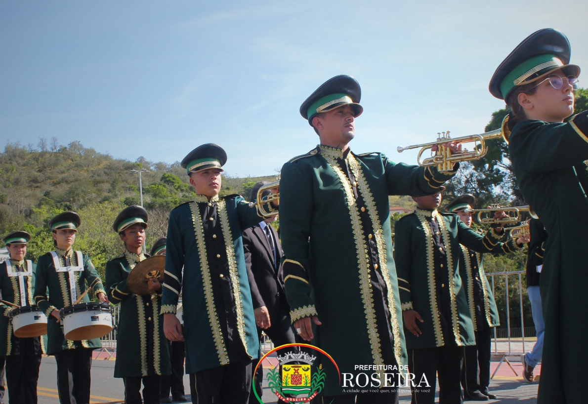 Roseira conquista o vice-campeonato no Concurso de Fanfarras em Guararema